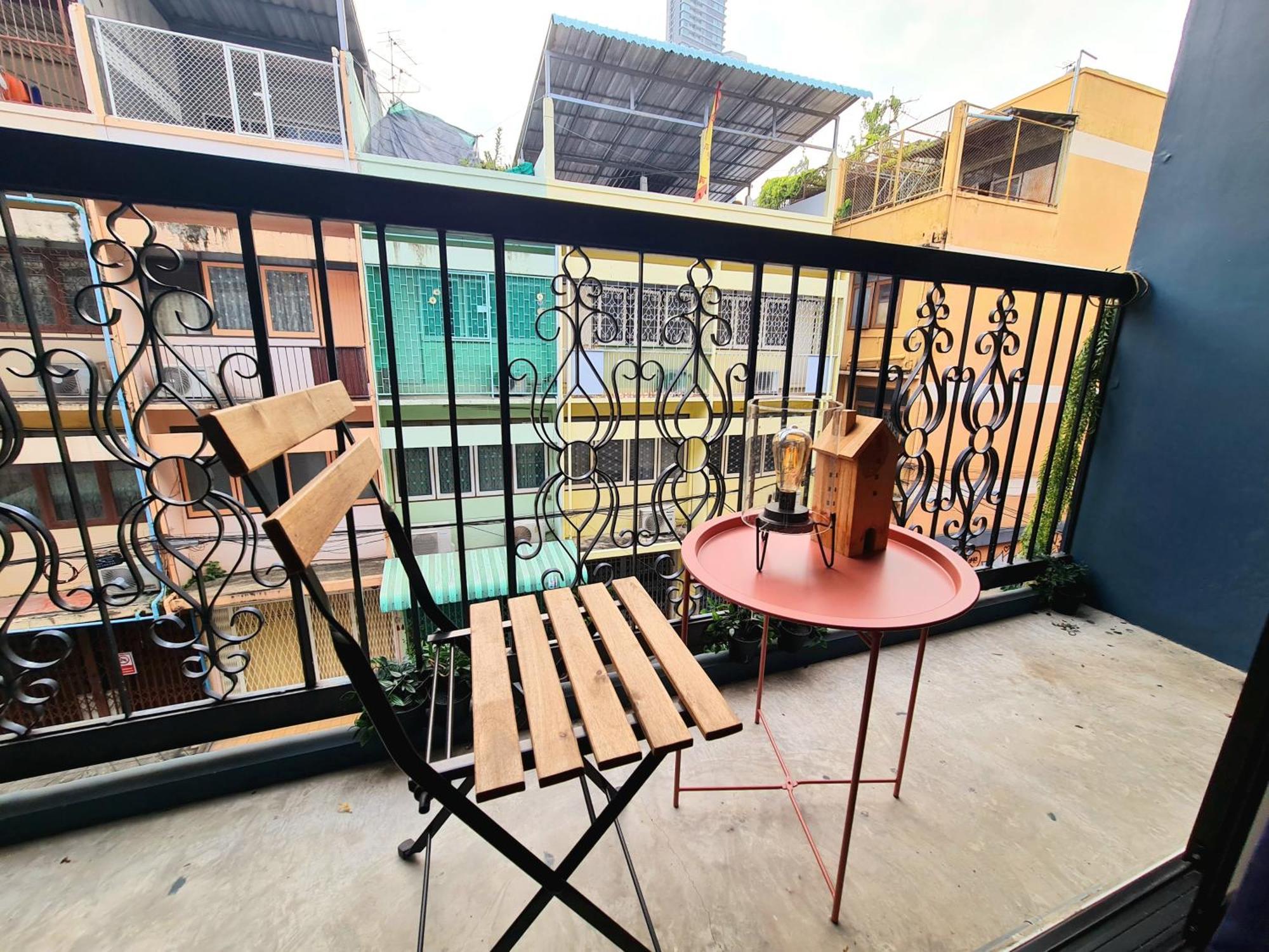 Meemaw'S House Hostel Bangkok Dış mekan fotoğraf